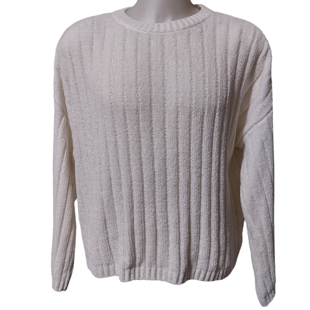 No Boundaries Sweater Juniors Size XXL/2XG (19) Cream Color Soft Fuzzy Knit